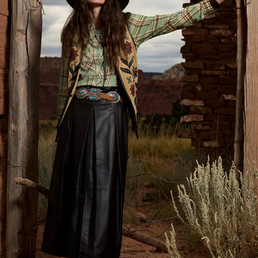 Double D Ranch Prairie Thistle Vest