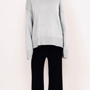 Kathryn McCarron Charlie Oversized Cashmere Turtleneck